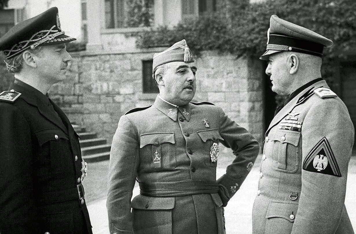 Serrano con Franco y Mussoline en Bordighera (Italia)
