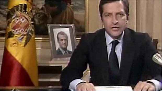 Adolfo Suárez durante su discurso de dimisión.